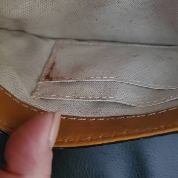 Michael Kors Uptown Astor Wristlet - Picture 9 of 14